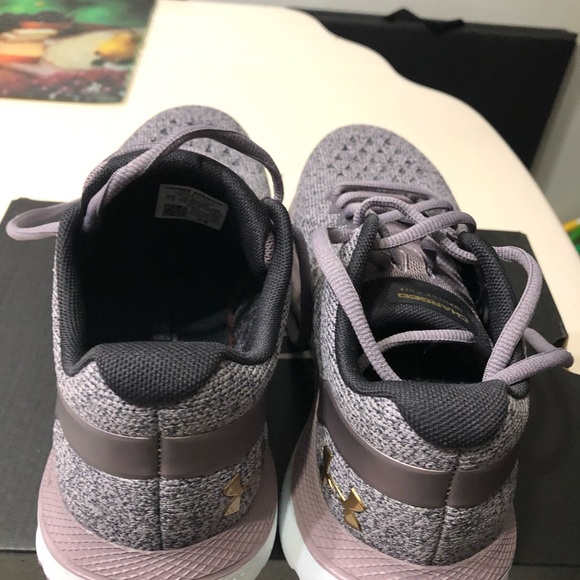 Under Armour ladies  shoes - Picture 8 of 8